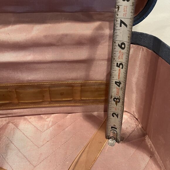 Rare First Lady 1960's Blue Train Case Pebbled, Pink Interior Riveted No Key - Picture 13 of 16